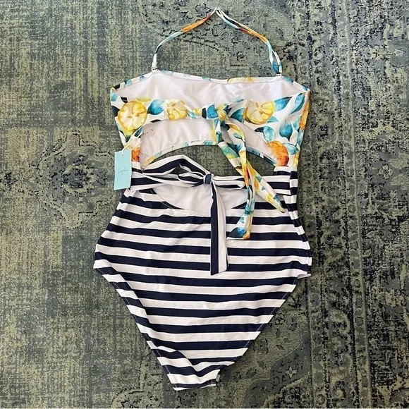 Cupshe Swimsuit M - Picture 2 of 5